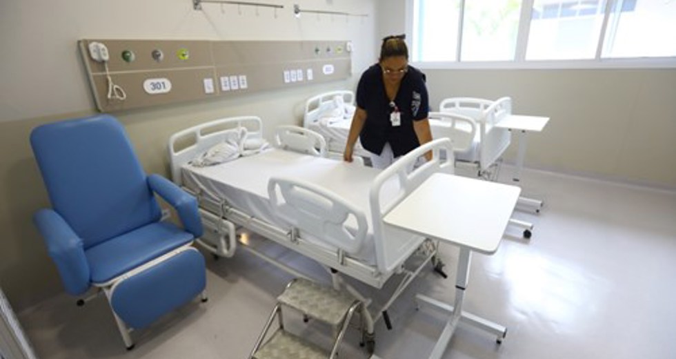 Entrega da modernização da Clínica 3 no HM