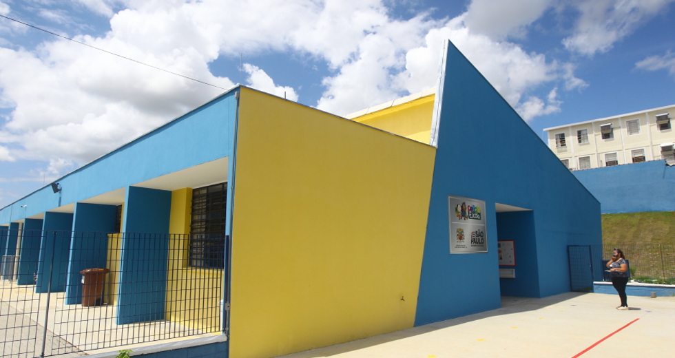 cv__7665_claudio_vieira.jpg