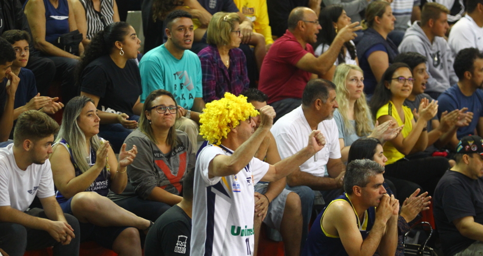 cv__7388-claudio_vieira.jpg