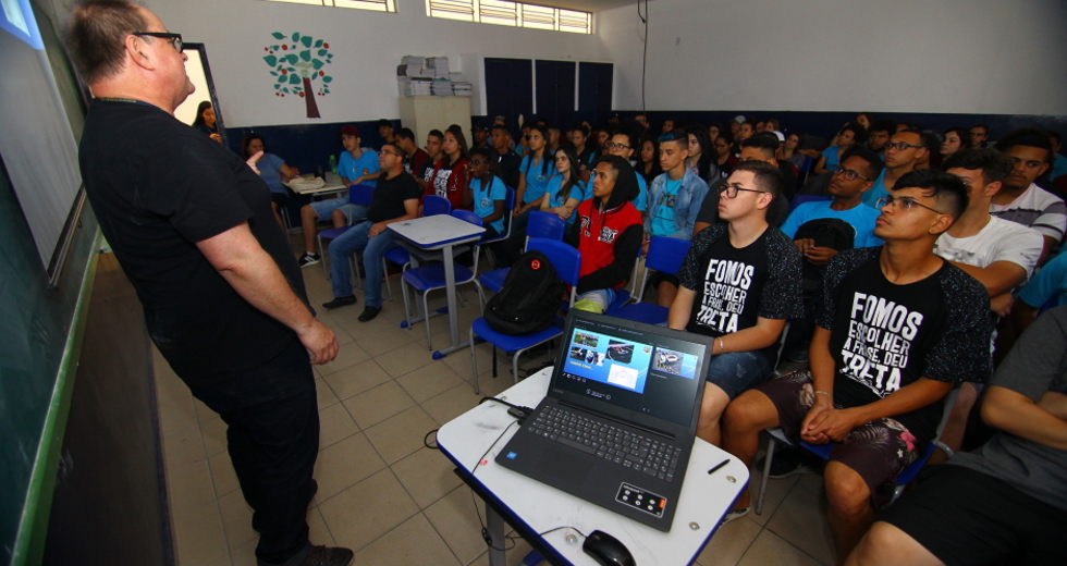 cv__7248_claudio_vieira.jpg