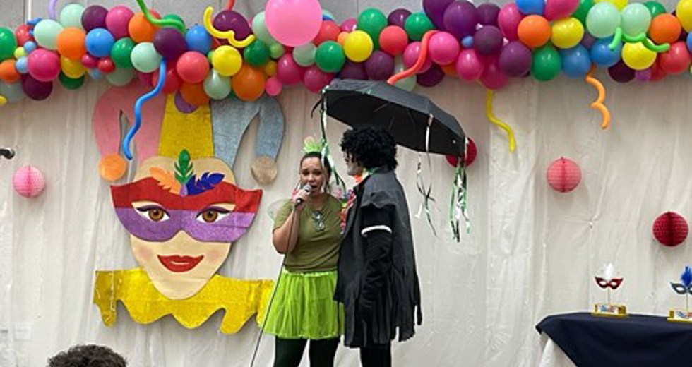 Concurso de fantasias de Carnaval na Casa do Idoso Centro