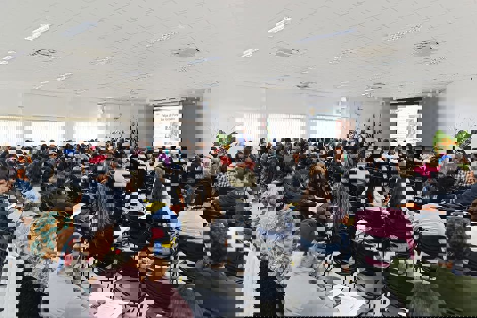Seminário "Idade e Dignidade: Um Compromisso de Todos"