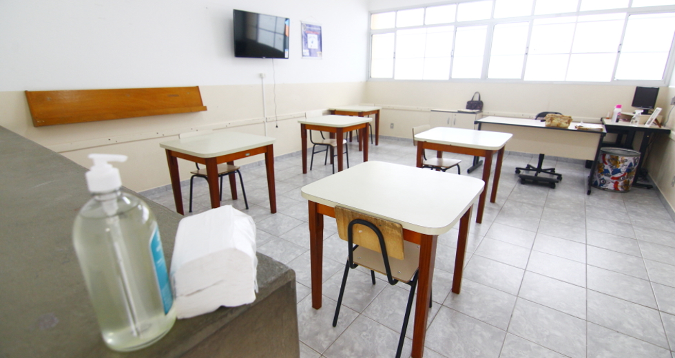 cv__3065_claudio_vieira.jpg