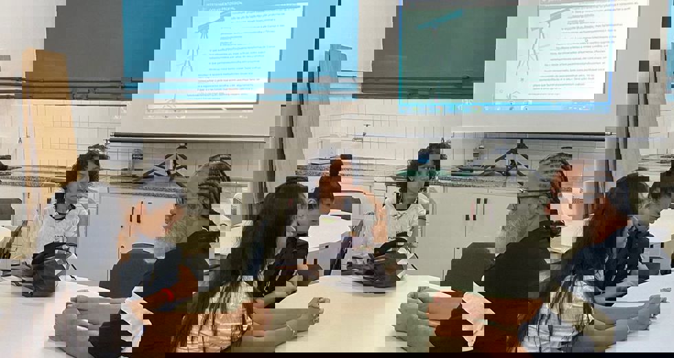 fundhas16.jpeg