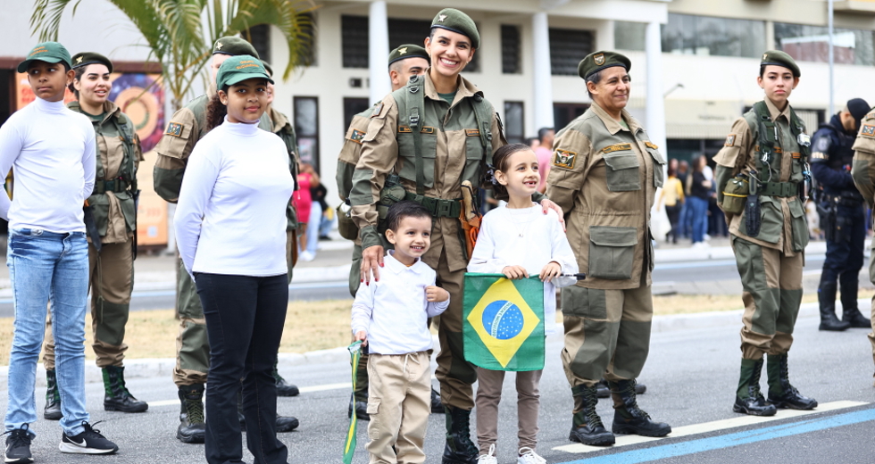7 de Setembro Dia da Independência - Desfile cívico-militar na Rua 15 de Novembro. Foto: Claudio Vieira/PMSJC 07-09-2025 