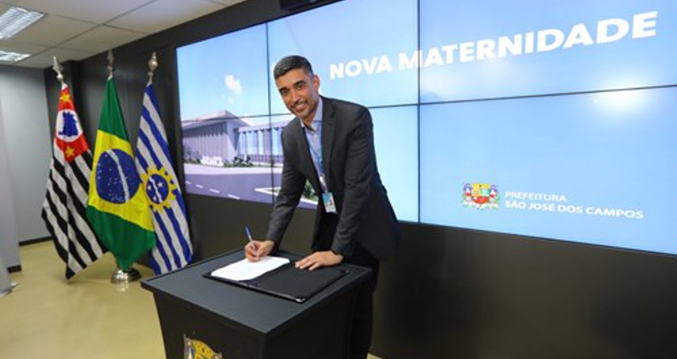 Nova Maternidade e Selo da CAIXA