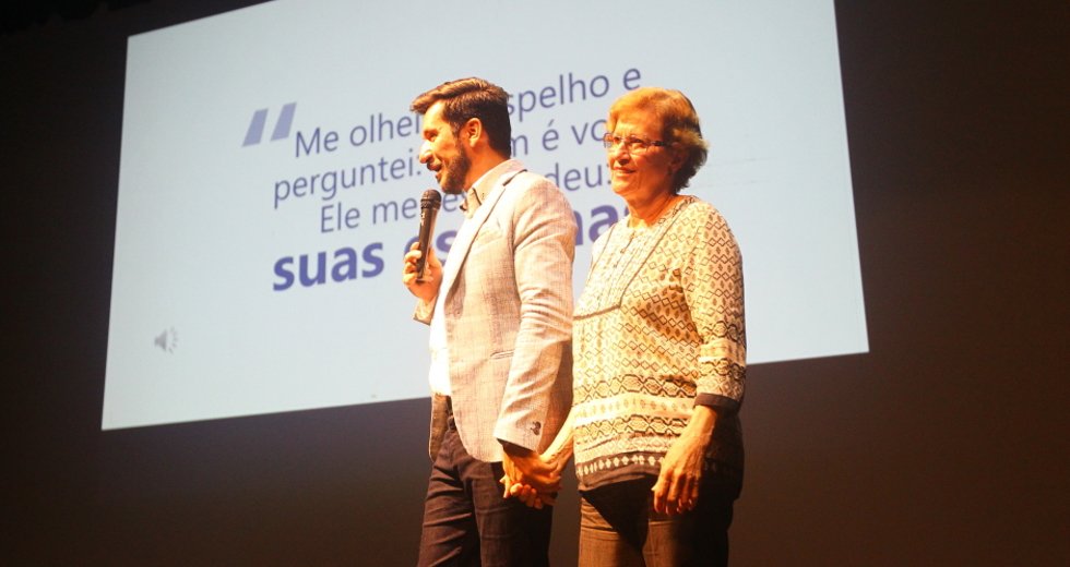cv__0426_claudio_vieira.jpg