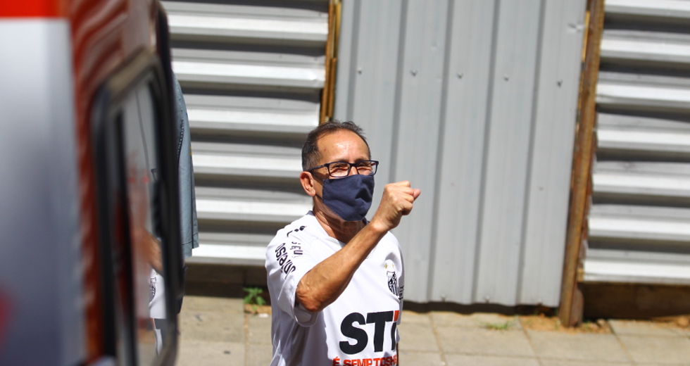 cv__4135_claudio_vieira.jpg