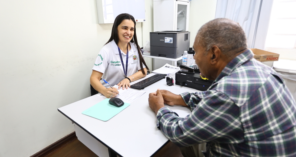 Atualização do CadÚnico - UBS Buquirinha. Foto: Claudio Vieira/PMSJC 30-08-2025  