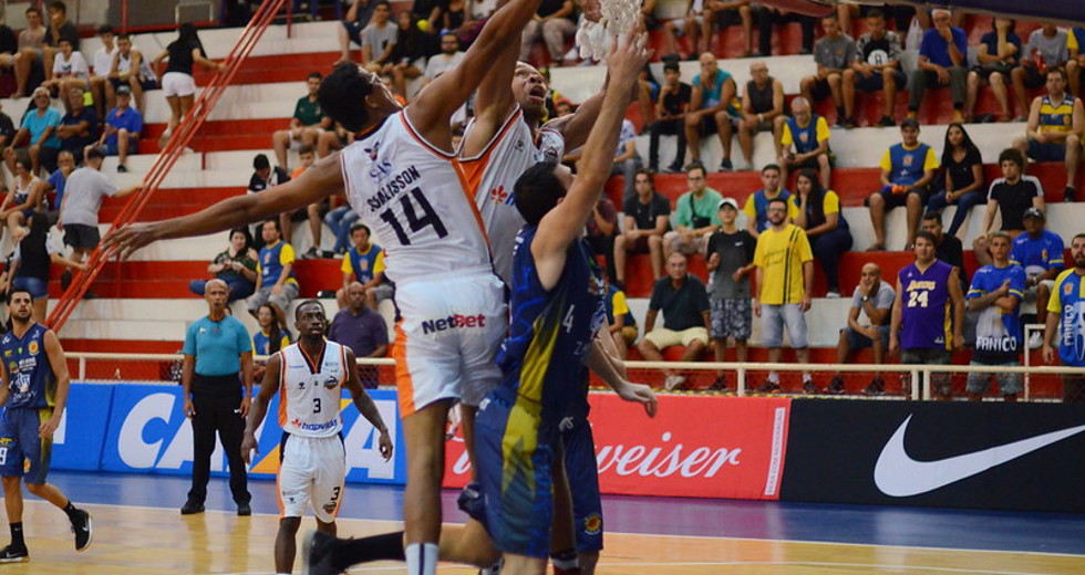 basq-sj-83-x-104-cearense-30-jan-1-10.jpg