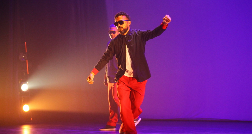 cv__6925_claudio_vieira.jpg