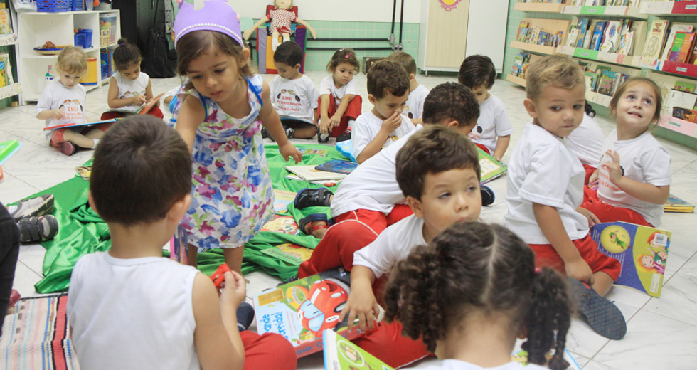 doacao_de_livros_emei_idelena-08_beto_freitas.jpg