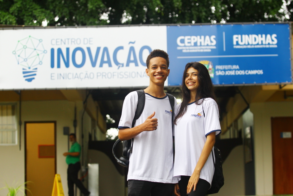 cv__8199_claudio_vieira.jpg
