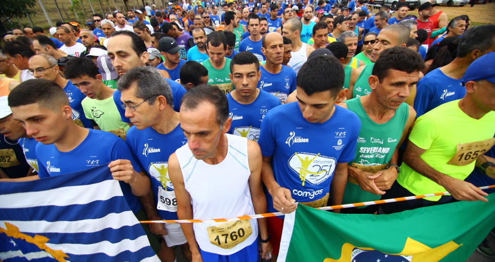 cv__3325-claudio_vieira.jpg