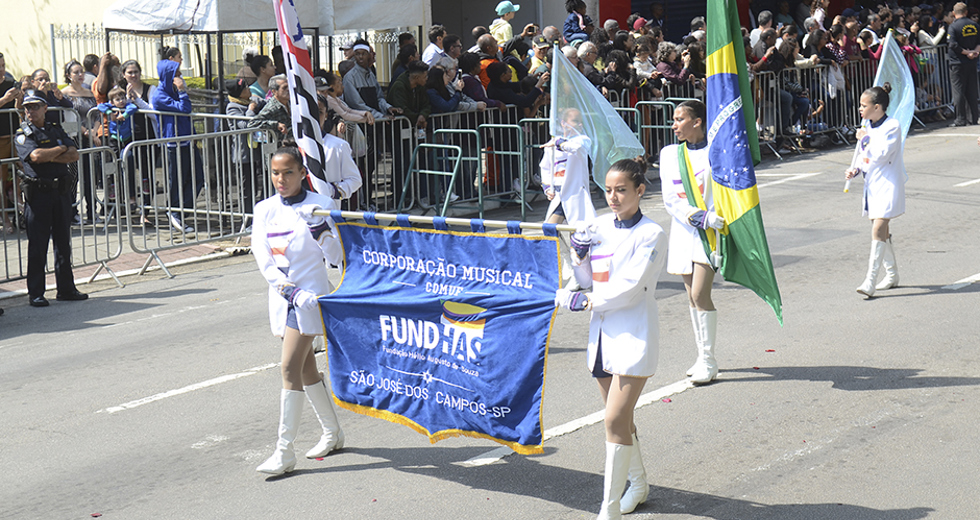 desfile-civico-militar-07-de-setembro-07-09-2019-lucas-cabral-350.jpg