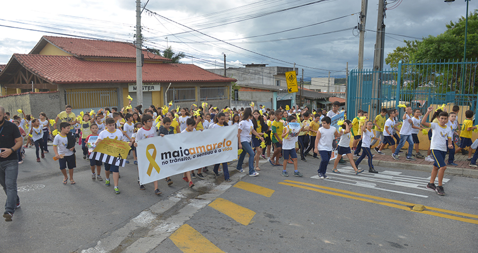 gincana-escolar-maio-amarelo-emef-lucia-pereira-16-05-2019-lucas-cabral-35.jpg