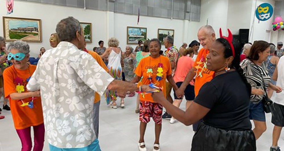 Concurso de fantasias de Carnaval na Casa do Idoso Centro