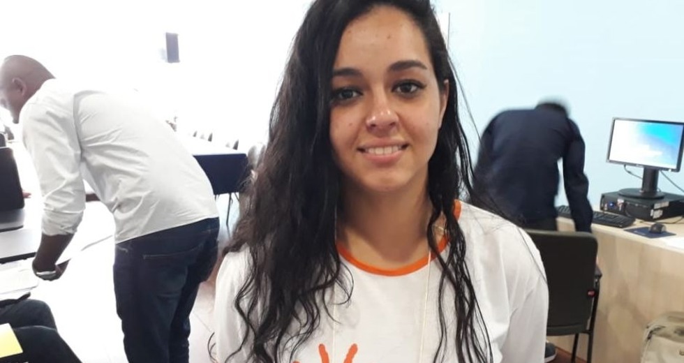 rute-da-luz-14-anos-adolescente-da-fundhas.jpg