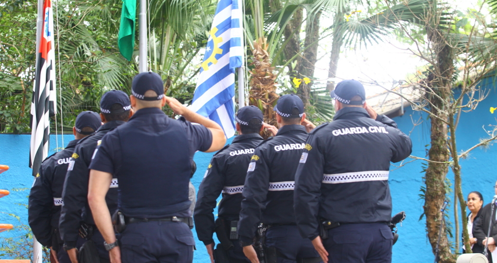 cv__5646-claudio_vieira.jpg