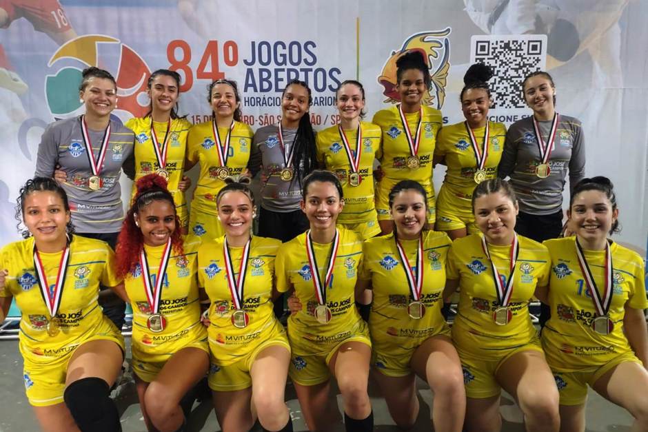 handebol-feminico-campeao.jpg