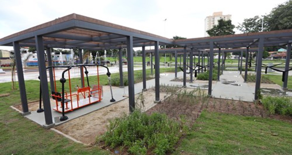 Praça Verão no Jardim Morumbi