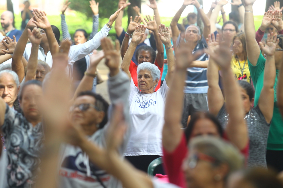 casas-do-idoso-realizam-atividades-para-mulheres-no-vicentina-aranha.jpg