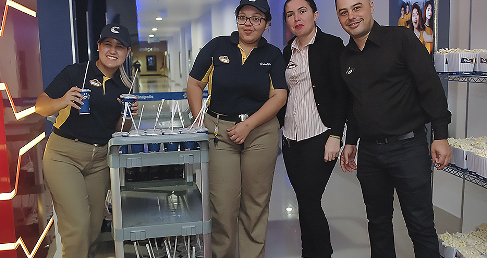 cinema-com-alunos-da-fundhas-27-09-2019-lucas-cabral-49.jpg