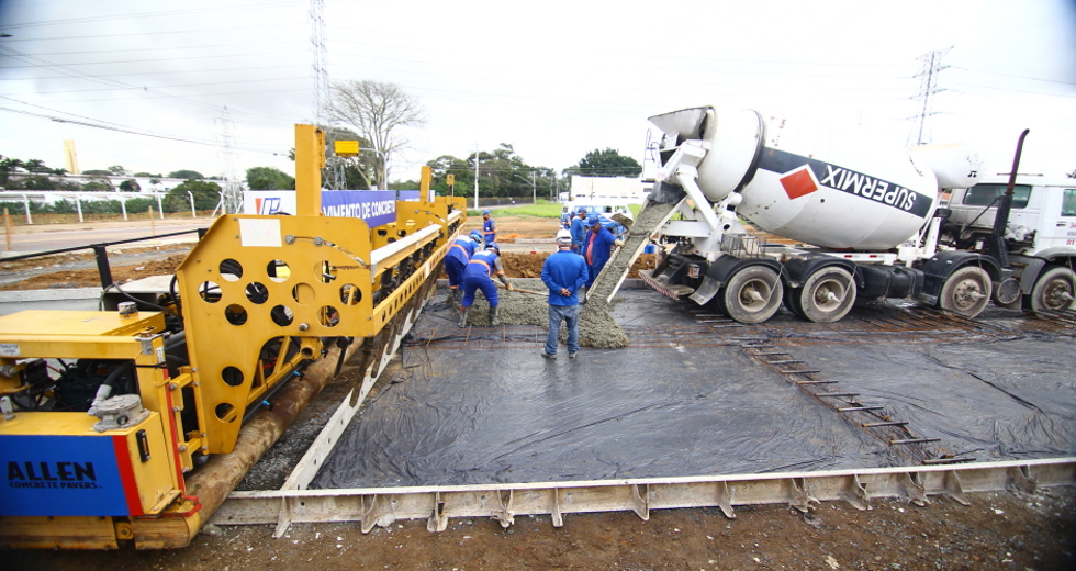 cv__9090_claudio_vieira.jpg