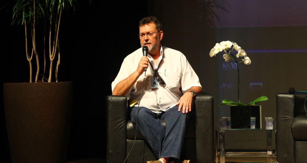 cv__6714_claudio_vieira.jpg