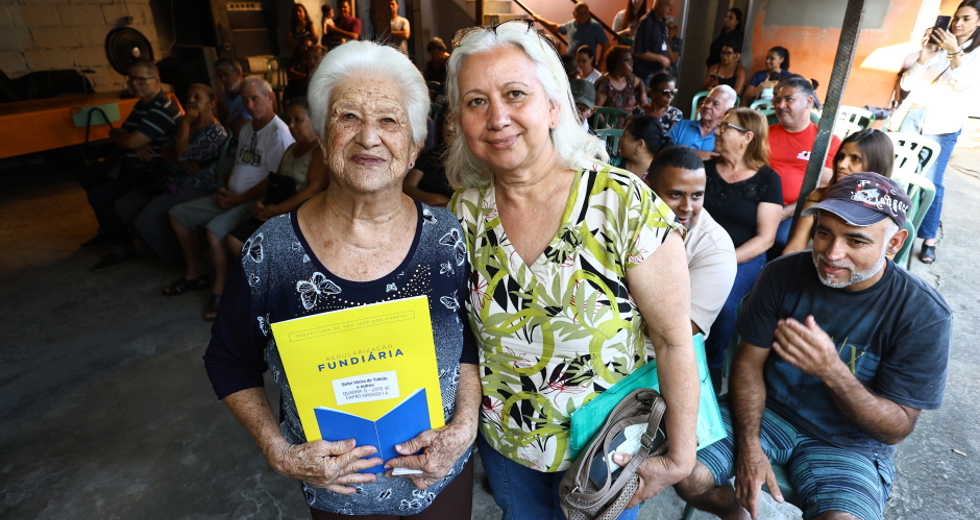Entrega de títulos de regularização fundiária no Majestic e Capão Grosso. Foto: Claudio Vieira/PMSJC 05-09-2025  