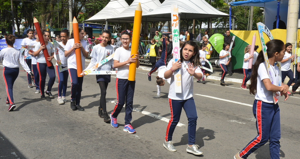 desfile-civico-5.jpg