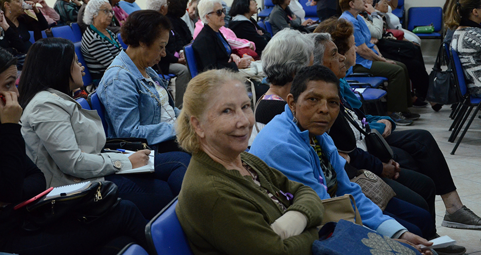 palestra-casa-do-idoso-centro-19-06-2019-lucas-cabral-13.jpg