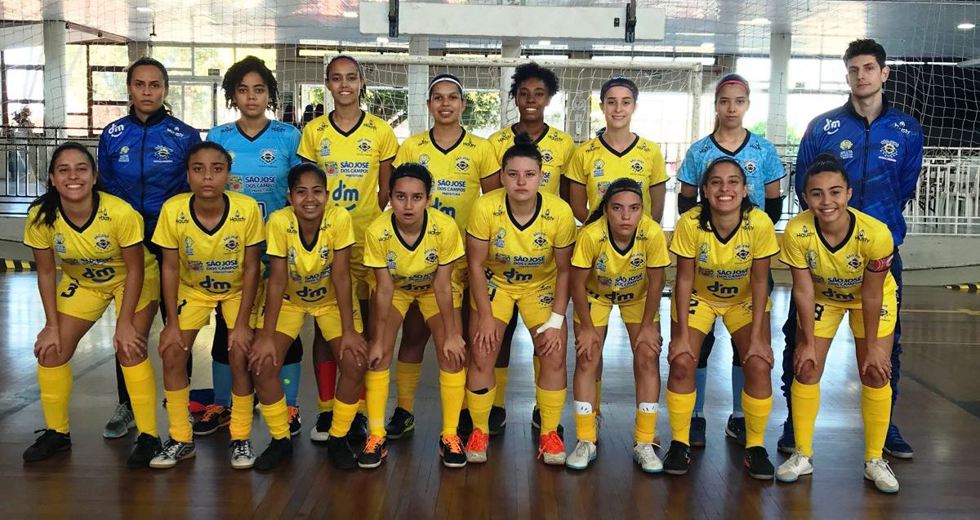 futsal-feminino-joguinhos-1.jpg