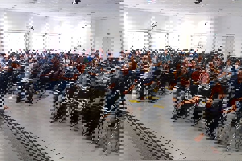 233ea13d-9b37-43d2-aa64-12c9f710f94b.jpg