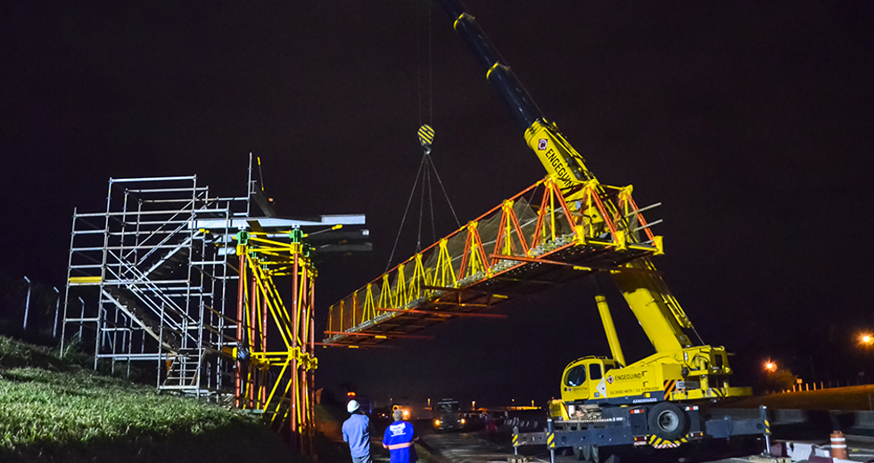 remocao-passarela-de-obras-via-cabui-01-04-2019-lucas-cabral-11.jpg