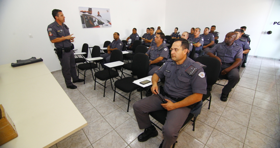 cv__6792_claudio_vieira.jpg
