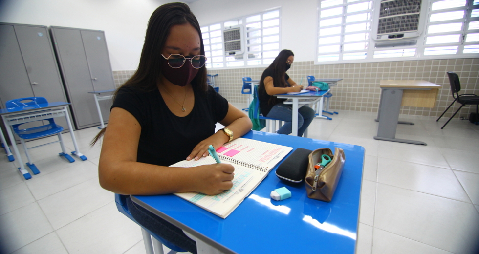 cv__0987_claudio_vieira.jpg