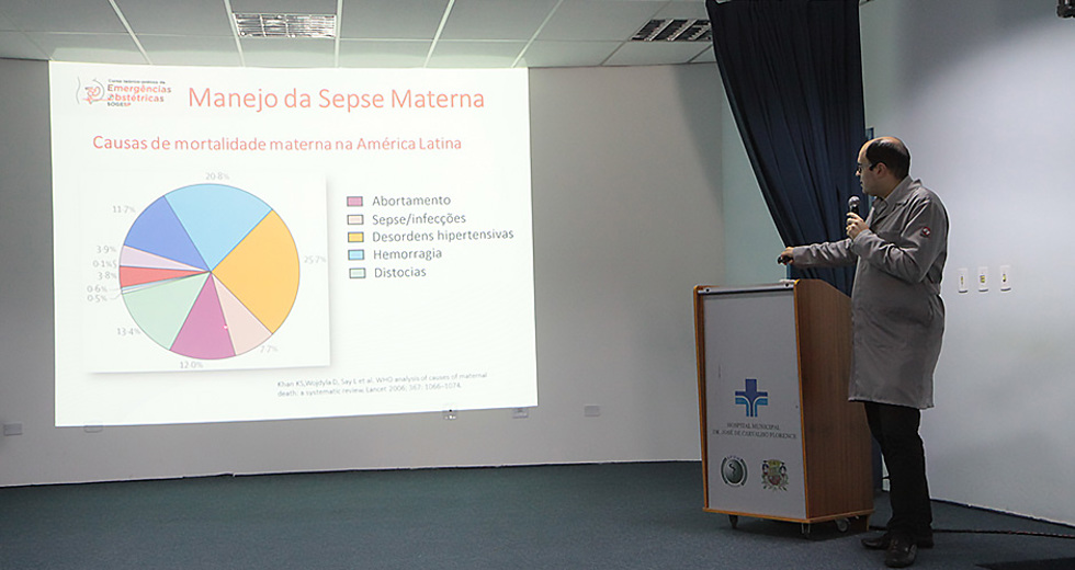 curso-emergencias-obstetricas-09-11-2019-lucas-cabral-14.jpg