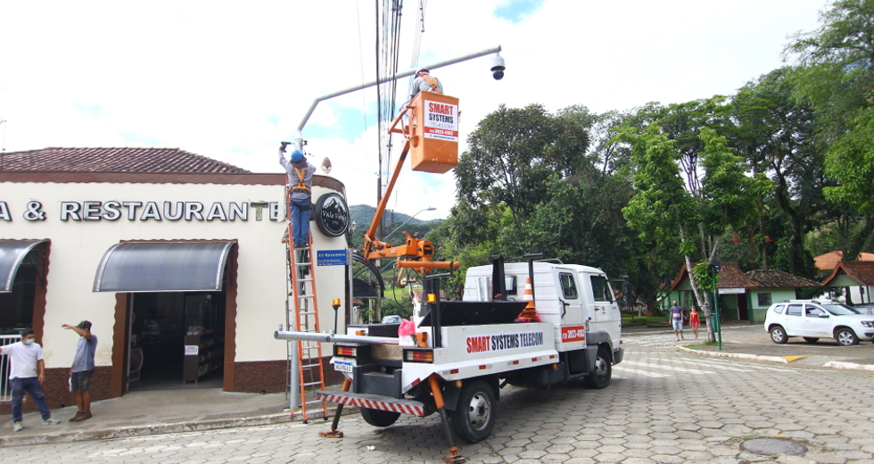 cv__7690_claudio_vieira.jpg