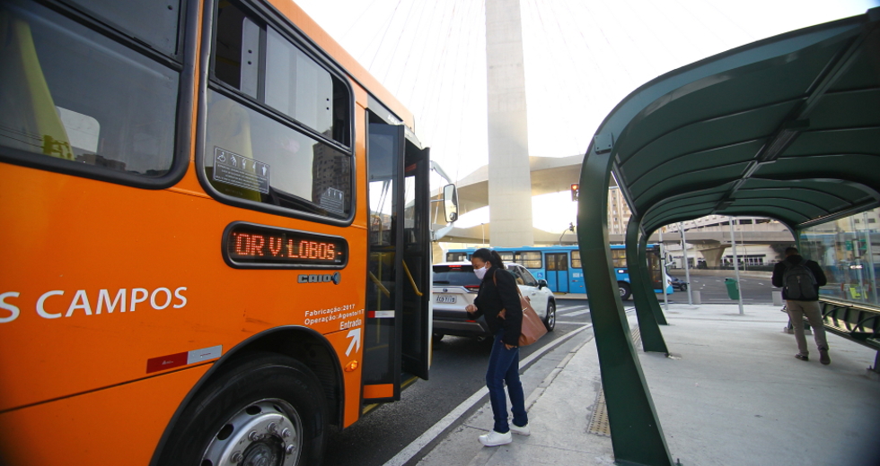 cv__4498_claudio_vieira.jpg