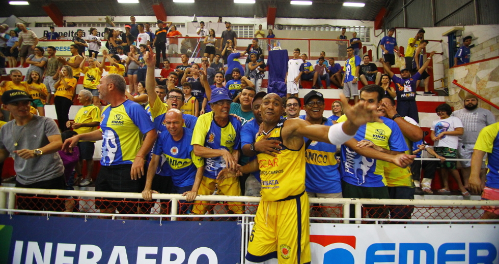 cv__1684-claudio_vieira.jpg