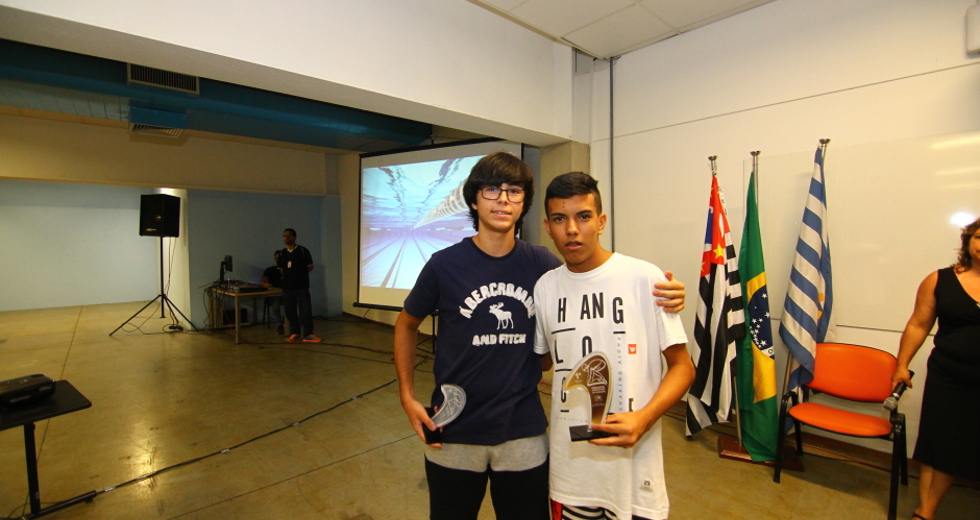 cv__7158-claudio_vieira.jpg