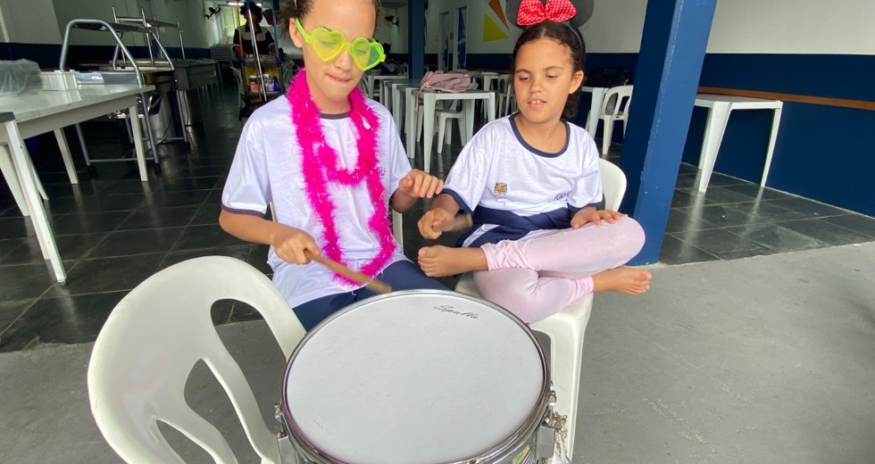 carnaval-na-unidade-parque-industrial-da-fundhas-9.jpeg