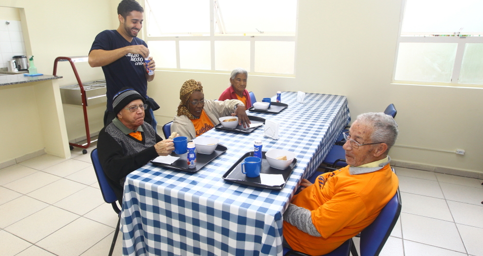 cv__3229-claudio_vieira.jpg