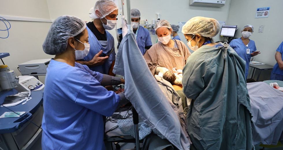 Parto de gestante com gravidez de risco no HM