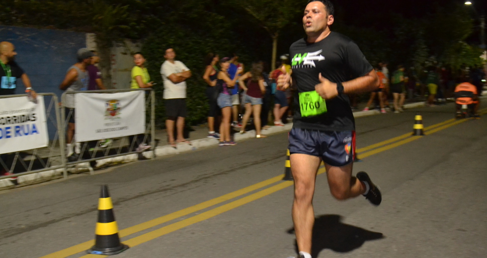 corrida-noturna-eugenio-de-melo-19-10-2019-lucas-cabral-17.jpg