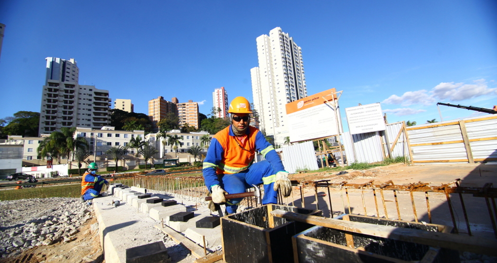cv__7225_claudio_vieira.jpg