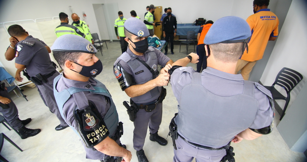 cv__5994_claudio_vieira.jpg