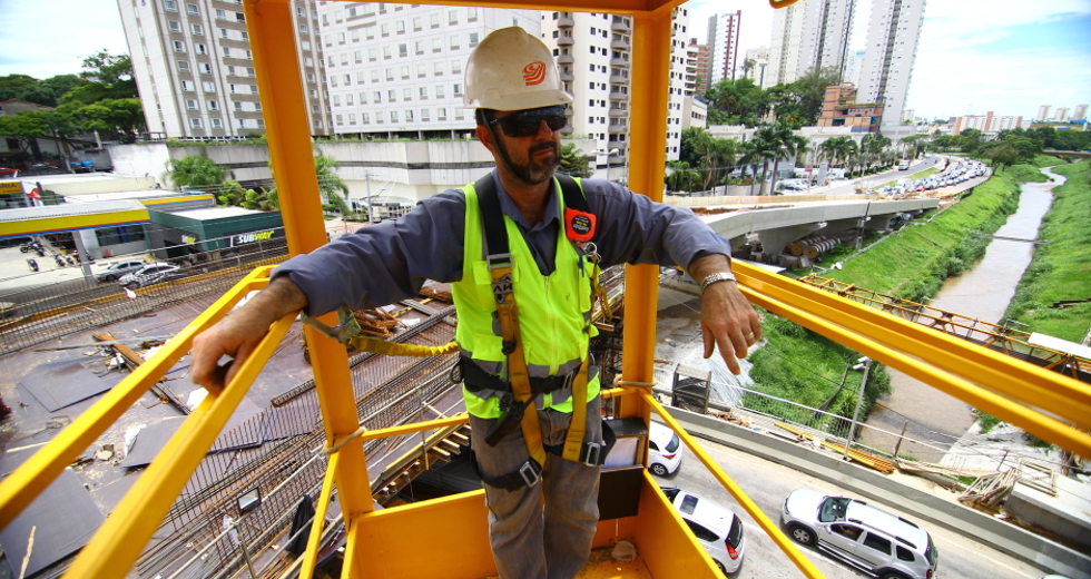 cv__8113_claudio_vieira.jpg
