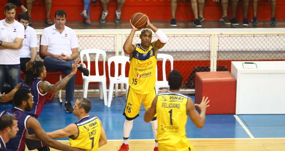 cv__1507-claudio_vieira.jpg